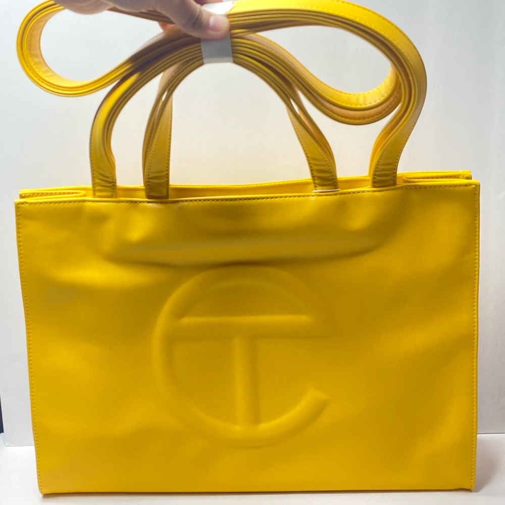 Telfar Medium shopping bag in Yellow